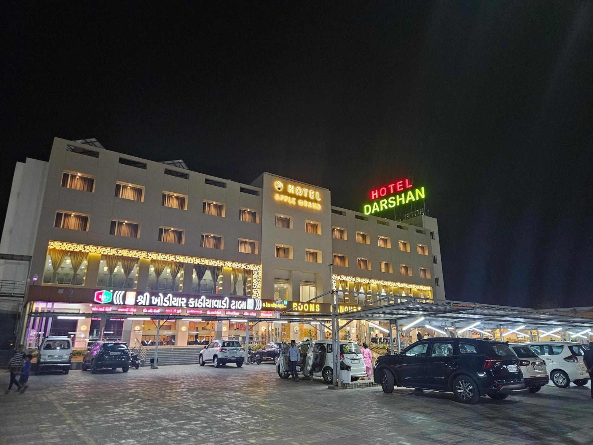Hotel Grand Darshan Vadodara Exterior photo