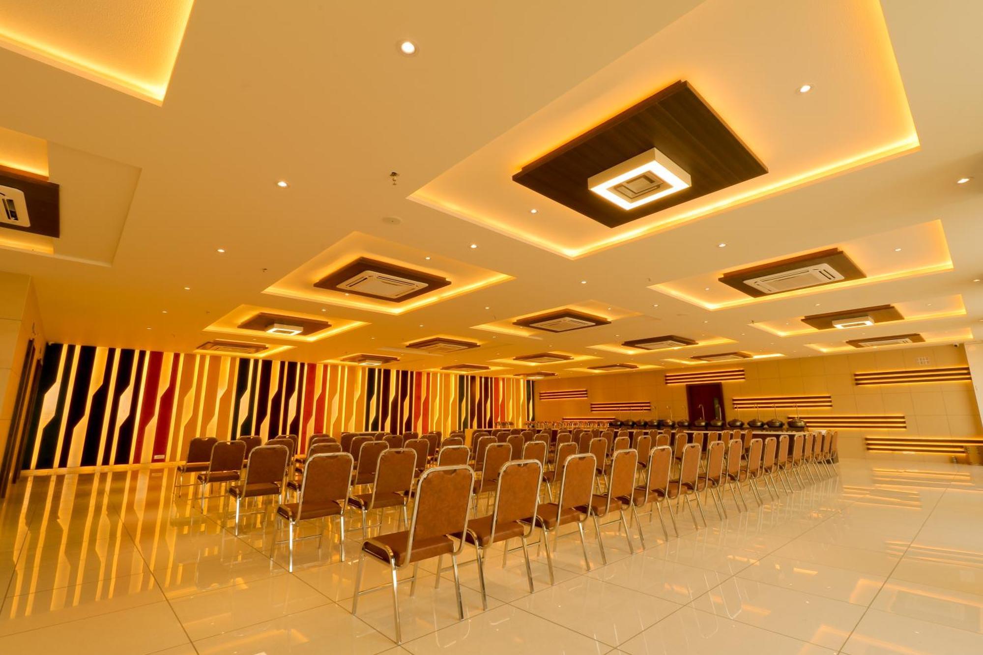 Hotel Grand Darshan Vadodara Exterior photo